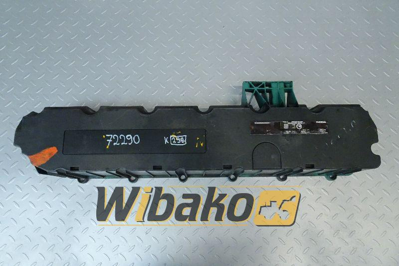 Cylinder head cover Deutz 04904715KZ - Engine and parts for Construction machinery: picture 1 Cylinder head cover Deutz 04904715KZ - Engine and parts for Construction machinery: picture 1