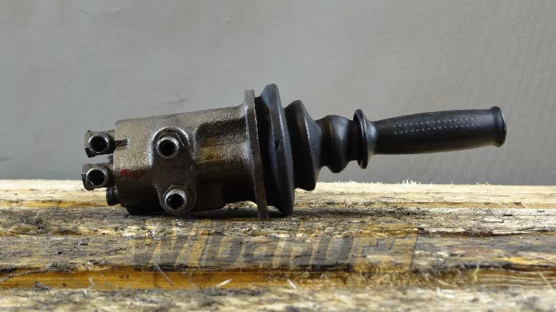 Liebherr VG7 4/5 W01 9266209 001 - Hydraulic valve for Construction machinery: picture 1 Liebherr VG7 4/5 W01 9266209 001 - Hydraulic valve for Construction machinery: picture 1