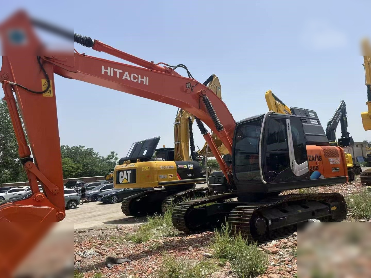 Crawler excavator HITACHI ZX200: picture 17 Crawler excavator HITACHI ZX200: picture 17