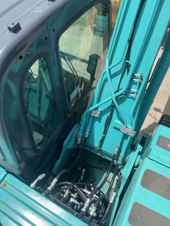 Lease a KOBELCO sk130lc KOBELCO sk130lc: picture 15 Lease a KOBELCO sk130lc KOBELCO sk130lc: picture 15