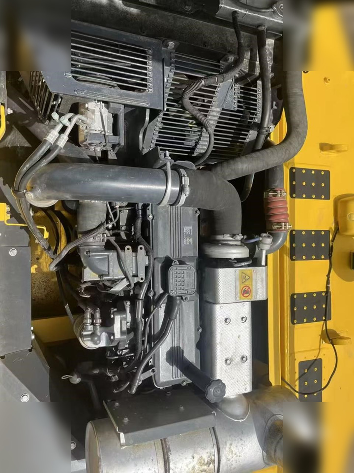 Crawler excavator KOMATSU PC350-8: picture 17