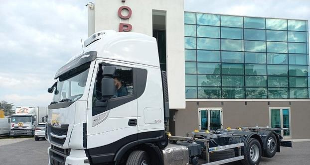 IVECO STRALIS 480 2020 FULL PNEUMATICO EURO 6 - Container transporter/ Swap body truck: picture 3 IVECO STRALIS 480 2020 FULL PNEUMATICO EURO 6 - Container transporter/ Swap body truck: picture 3