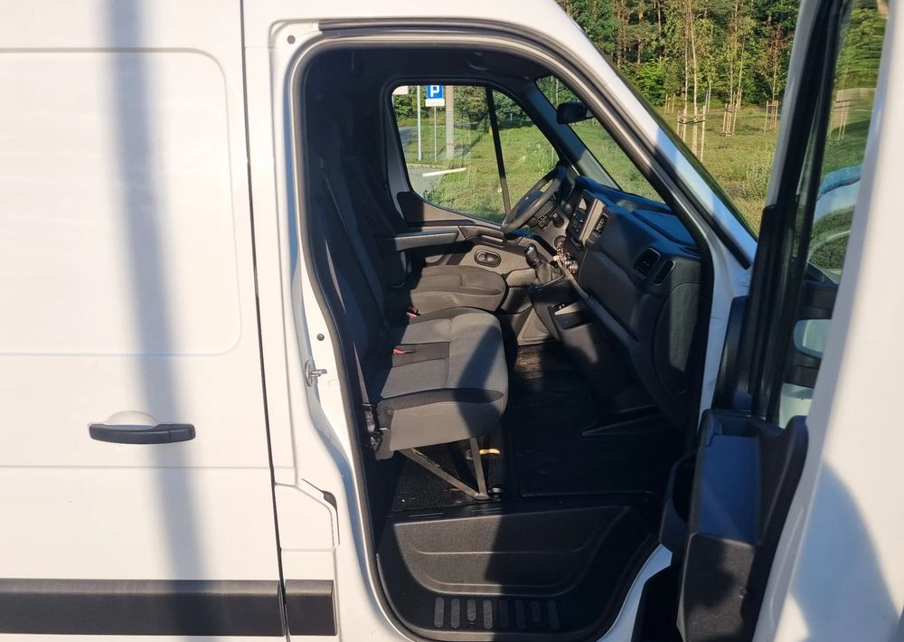 Panel van Opel Movano: picture 16