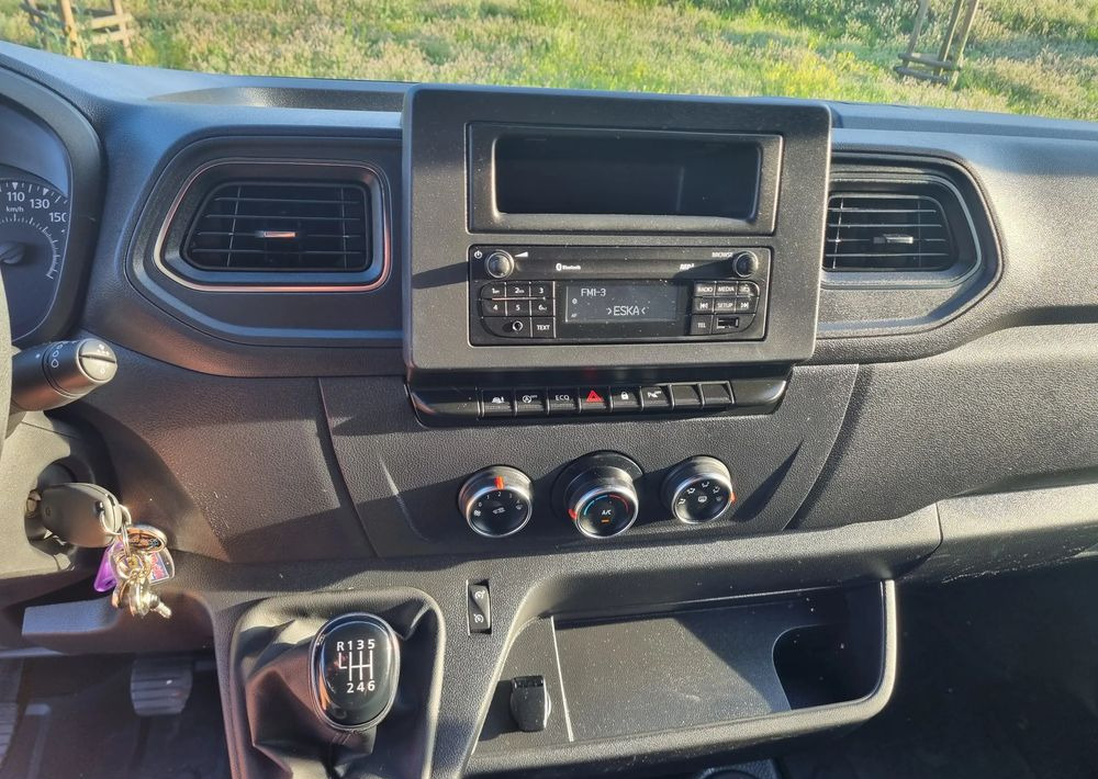 Panel van Opel Movano: picture 18