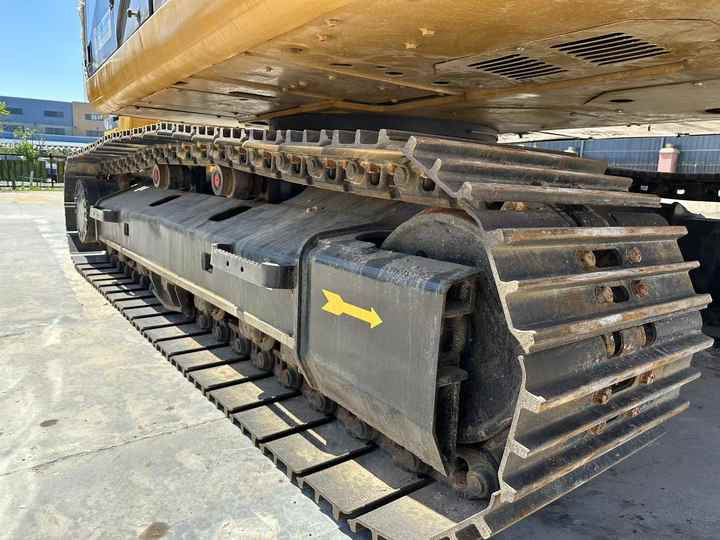 Reasonable Price Japan Original 330d2 Caterpillar Excavator CAT USED 329D2 320D2 325D 315D Excavator - Crawler excavator: picture 5 Reasonable Price Japan Original 330d2 Caterpillar Excavator CAT USED 329D2 320D2 325D 315D Excavator - Crawler excavator: picture 5