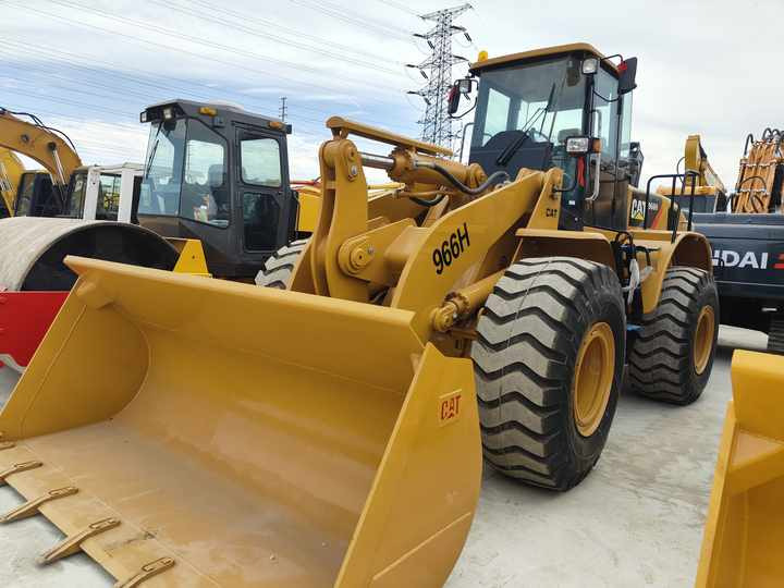 Used Caterpillar 966h Loader  for Sale   Lots of Heavy Equipment in Stock  Wight 5tons Wheel  Loader - Wheel loader: picture 4 Used Caterpillar 966h Loader  for Sale   Lots of Heavy Equipment in Stock  Wight 5tons Wheel  Loader - Wheel loader: picture 4