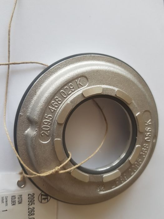 Tłok skrzynia biegów Agrotron Deutz Fahr 2095.268.013 - Spare parts for Agricultural machinery: picture 1 Tłok skrzynia biegów Agrotron Deutz Fahr 2095.268.013 - Spare parts for Agricultural machinery: picture 1