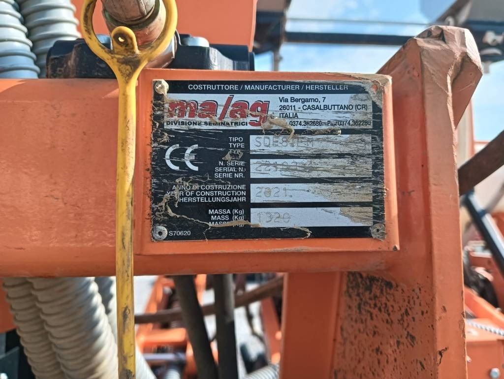 MAAG SDE8TEM  - Precision sowing machine: picture 3 MAAG SDE8TEM  - Precision sowing machine: picture 3