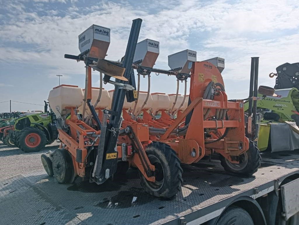 MAAG SDE8TEM  - Precision sowing machine: picture 2 MAAG SDE8TEM  - Precision sowing machine: picture 2