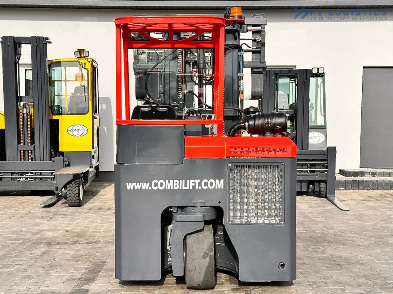 Combilift C3000CB / LPG / TRIPLEX / 5500MM / FREE LIFT / FORK SHIFT / POSITIONER C3000CB / LPG / TRIPLEX / 5500MM / FREE LIFT / FORK SHIFT - 4-way reach truck: picture 4 Combilift C3000CB / LPG / TRIPLEX / 5500MM / FREE LIFT / FORK SHIFT / POSITIONER C3000CB / LPG / TRIPLEX / 5500MM / FREE LIFT / FORK SHIFT - 4-way reach truck: picture 4