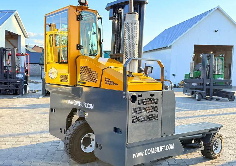 4-way reach truck Combilift C4000 / GAS / TRIPLEX – 5600MM / FREE LIFT / FORK SIDESHIFT / LIKE NEW: picture 9