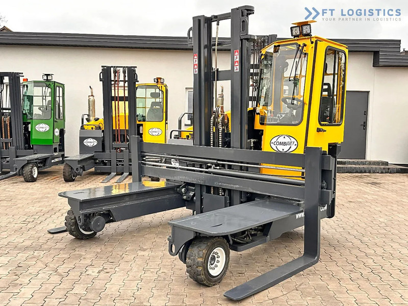 Combilift C4500 / DUPLEX / 4050MM / DIESEL / WIDE POSITIONER / FREE LIFT C4500 / DUPLEX / 4050MM / DIESEL / WIDE POSITIONER / FREE LIFT - 4-way reach truck: picture 1 Combilift C4500 / DUPLEX / 4050MM / DIESEL / WIDE POSITIONER / FREE LIFT C4500 / DUPLEX / 4050MM / DIESEL / WIDE POSITIONER / FREE LIFT - 4-way reach truck: picture 1