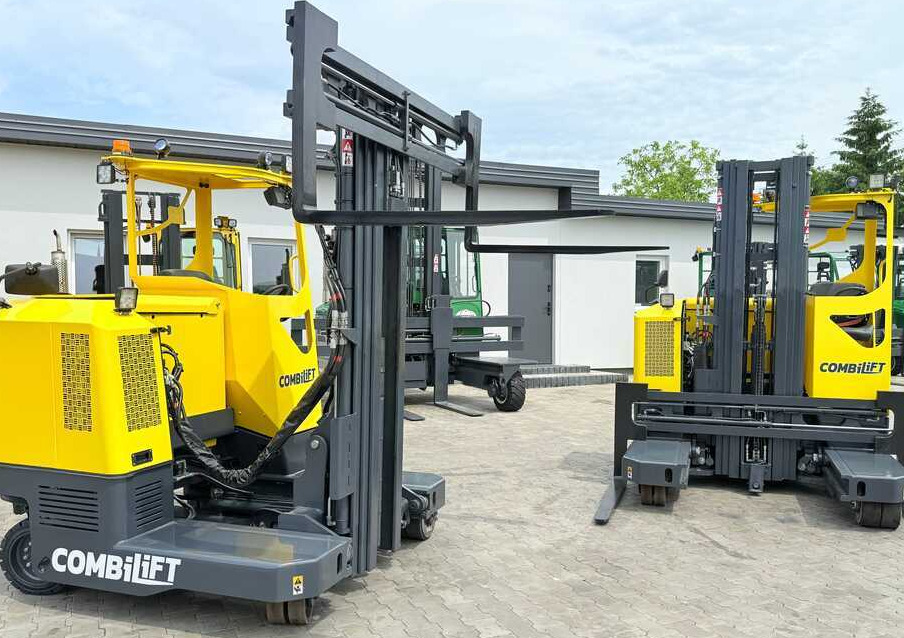 4-way reach truck Combilift MR / ELECTRIC / TRIPLEX – 6000MM / FULL FREE LIFT / WIDE POSITIONER / FORK SIDESHIFT / ONLY 1400 HOURS / LIKE NEW: picture 20