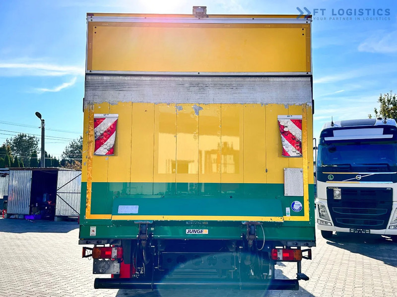 MAN TGM 15.250 MAN TGM 15.250 4X2 / CONTAINER - 16 PALLETS / TAIL LIFT / TIRES 80% / PERFECT CONDITION - Box truck: picture 5 MAN TGM 15.250 MAN TGM 15.250 4X2 / CONTAINER - 16 PALLETS / TAIL LIFT / TIRES 80% / PERFECT CONDITION - Box truck: picture 5