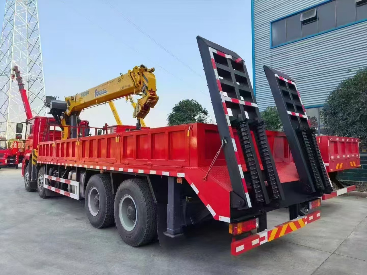 Delong Delong  M3000,XCMG  DFSQ 300 - Crane truck: picture 2 Delong Delong  M3000,XCMG  DFSQ 300 - Crane truck: picture 2