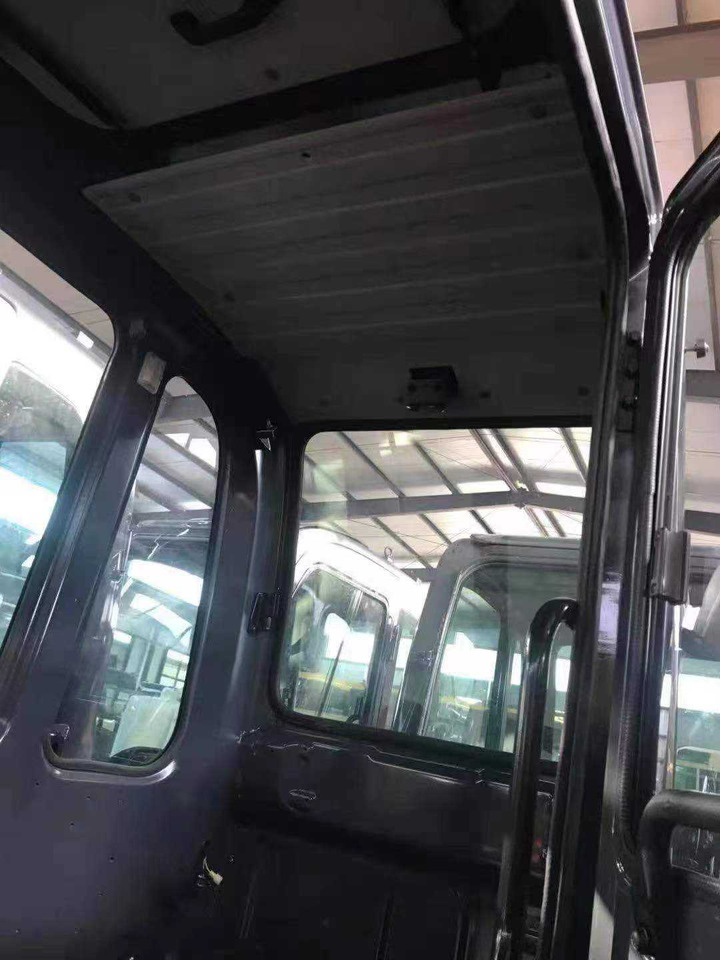 KOBELCO SK250-8 SK350-8 SK480 - Cab for Excavator: picture 2 KOBELCO SK250-8 SK350-8 SK480 - Cab for Excavator: picture 2