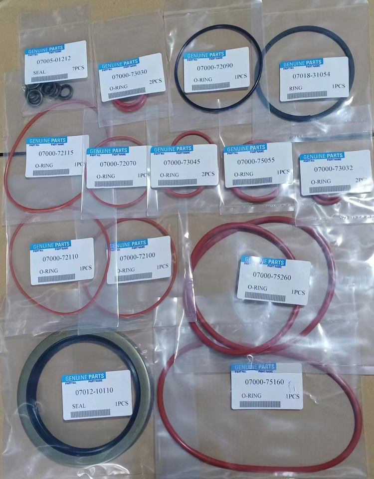 KOMATSU 07012-10110 07000-72090 07018-31054 07000-75260 - Engine overhaul kit for Excavator: picture 1 KOMATSU 07012-10110 07000-72090 07018-31054 07000-75260 - Engine overhaul kit for Excavator: picture 1