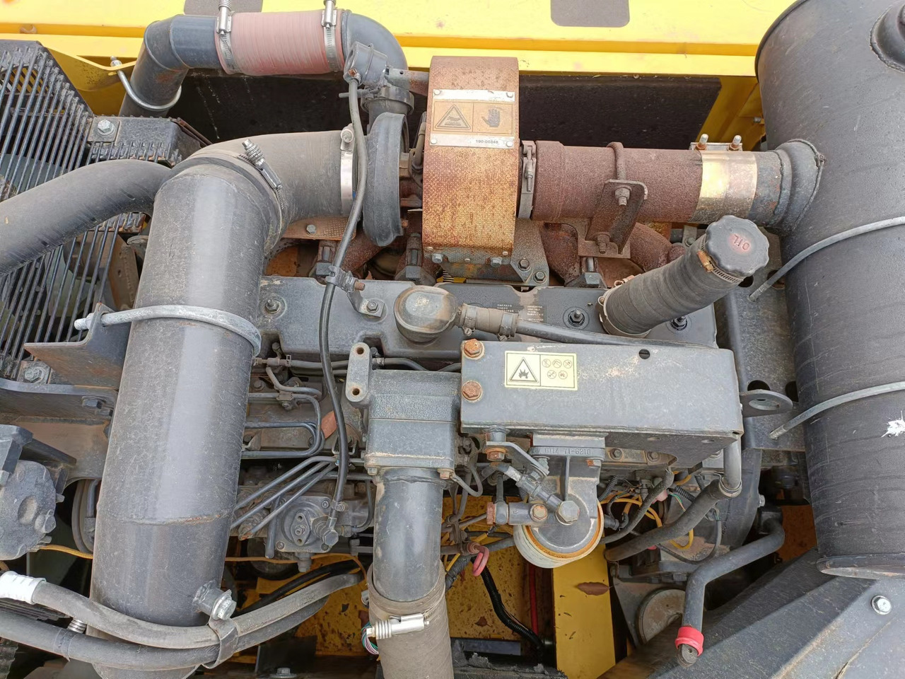 KOMATSU 6D114E-3 - Engine for Mini excavator: picture 1 KOMATSU 6D114E-3 - Engine for Mini excavator: picture 1