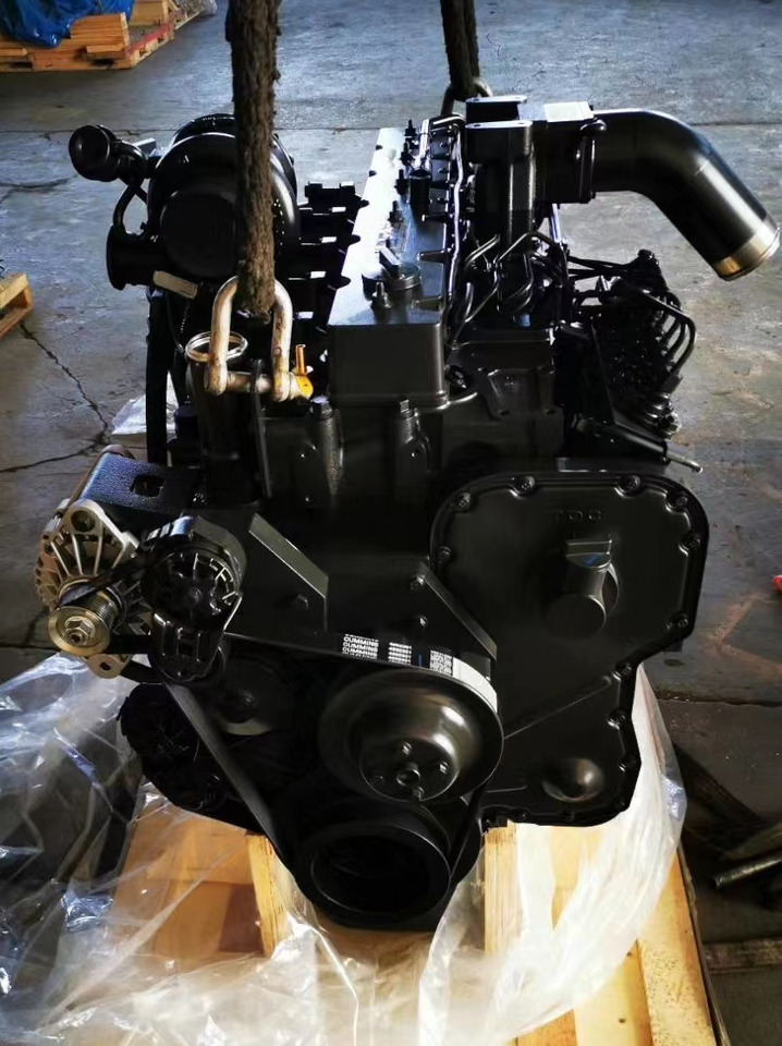 KOMATSU SAA6D114E - Engine for Excavator: picture 3 KOMATSU SAA6D114E - Engine for Excavator: picture 3