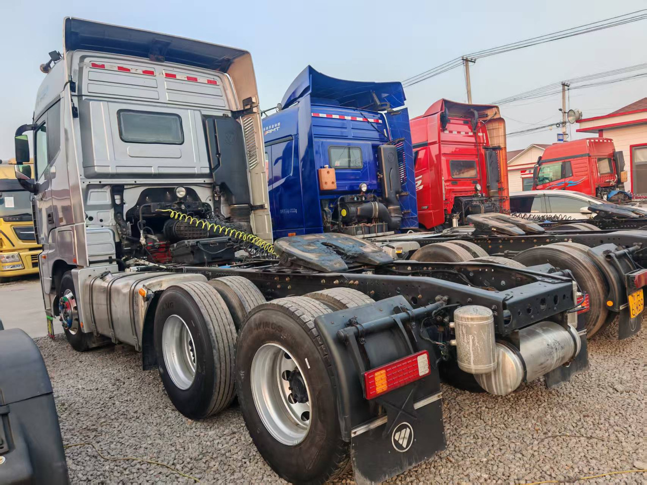 AUMAN 560HP - Tractor unit: picture 3 AUMAN 560HP - Tractor unit: picture 3