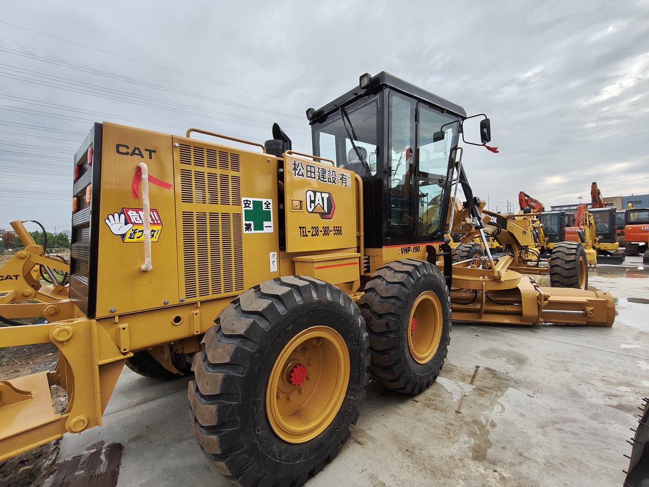 CATERPILLAR High Quality Cheap Price Used CAT 140K - Grader: picture 1 CATERPILLAR High Quality Cheap Price Used CAT 140K - Grader: picture 1