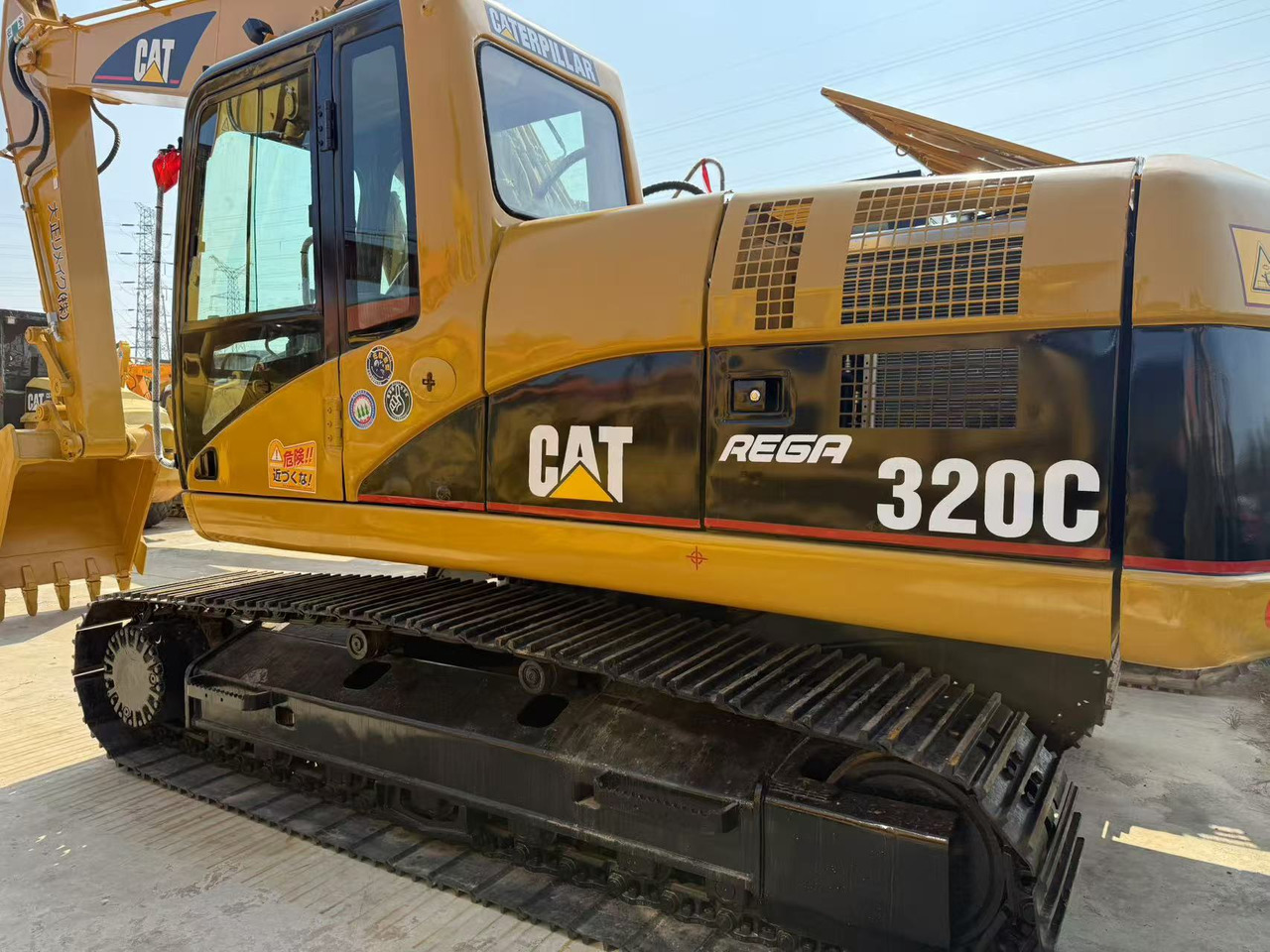 EXCAVATOR Used Caterpillar Excavator 320C Secondhand Cat320C 320CL Crawler Excavator for Sale - Excavator: picture 1 EXCAVATOR Used Caterpillar Excavator 320C Secondhand Cat320C 320CL Crawler Excavator for Sale - Excavator: picture 1