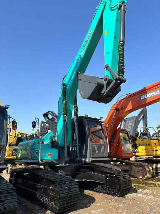 New Arrival Kobelco Sk200D 20tons Crawler Excavator for Sale 90% Brand New Kobelco Sk140 200 350 Digger in Stock - Excavator: picture 2 New Arrival Kobelco Sk200D 20tons Crawler Excavator for Sale 90% Brand New Kobelco Sk140 200 350 Digger in Stock - Excavator: picture 2