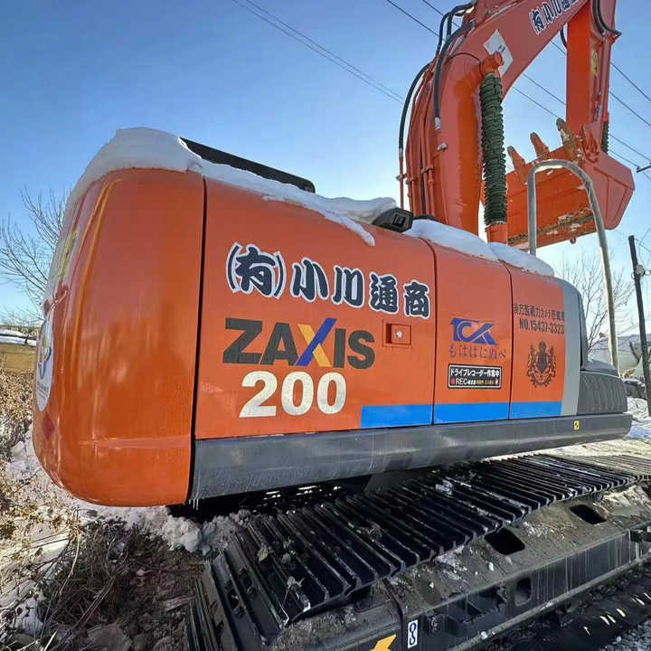 Original Japan Hitachi ZX200-3 Excavator Hitachi Excavator in Low Price for Hot Sale - Crawler excavator: picture 3 Original Japan Hitachi ZX200-3 Excavator Hitachi Excavator in Low Price for Hot Sale - Crawler excavator: picture 3