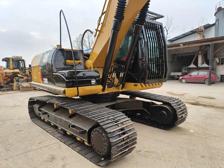 Second Hand Excavator 330D Used Low Price Caterpillar CAT 312D 315D 320D 325D in Good Condition - Crawler excavator: picture 3 Second Hand Excavator 330D Used Low Price Caterpillar CAT 312D 315D 320D 325D in Good Condition - Crawler excavator: picture 3
