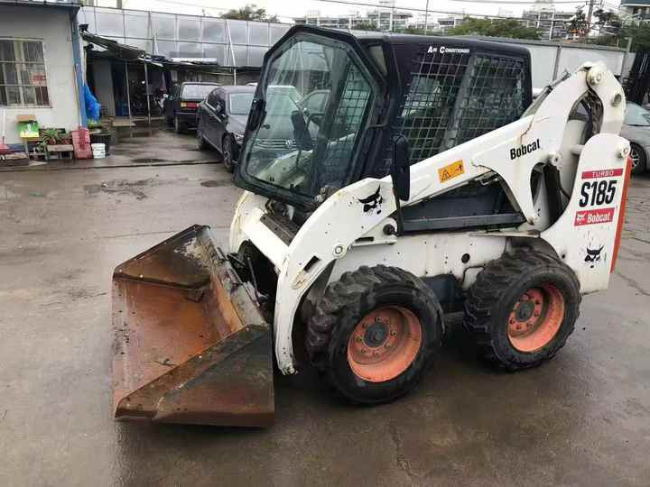 Used BobCat Bob Cat S185 Used Mini Skid Steer Wheel Loader Multifunctional Track Loaders Bobcat - Skid steer loader: picture 3 Used BobCat Bob Cat S185 Used Mini Skid Steer Wheel Loader Multifunctional Track Loaders Bobcat - Skid steer loader: picture 3