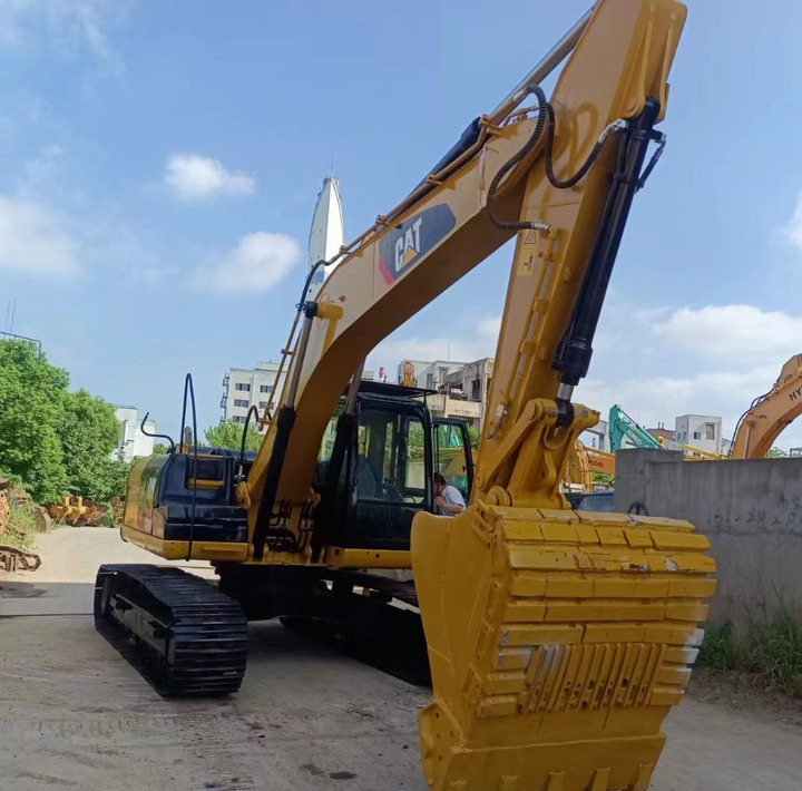 Crawler excavator Used Caterpillar 320D Crawler Excavator Hot Sale  Used Engineering & Construction Machinery: picture 6
