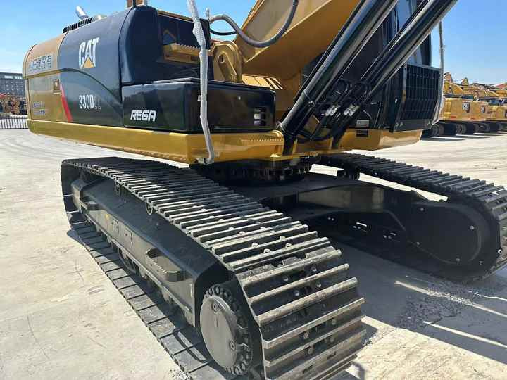Used Caterpillar 330D2L Crawler Excavator Foe Sale - Crawler excavator: picture 3 Used Caterpillar 330D2L Crawler Excavator Foe Sale - Crawler excavator: picture 3