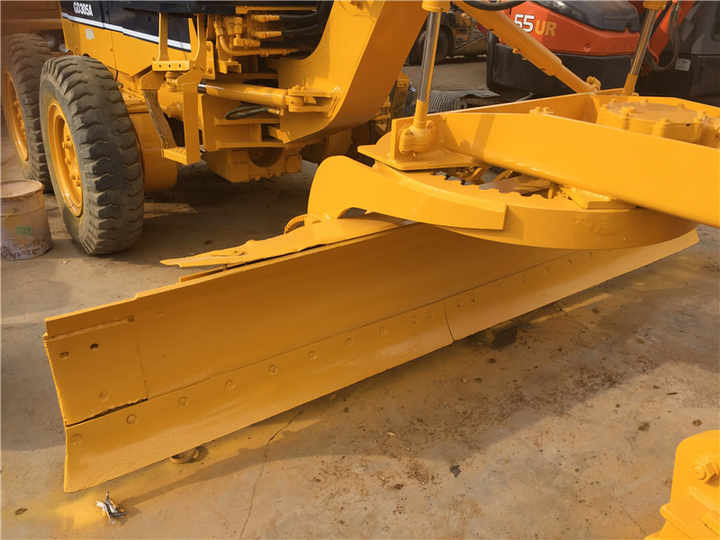Grader Used Komatsu GD305 Motor Grader Cheap Price Komatsu Road Grader GD305 Good Condition in China: picture 6