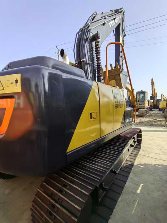 Used Volvo 14 tonne crawler excavator Volvo ec140 excavator powerful low price good quality for sale - Crawler excavator: picture 5 Used Volvo 14 tonne crawler excavator Volvo ec140 excavator powerful low price good quality for sale - Crawler excavator: picture 5