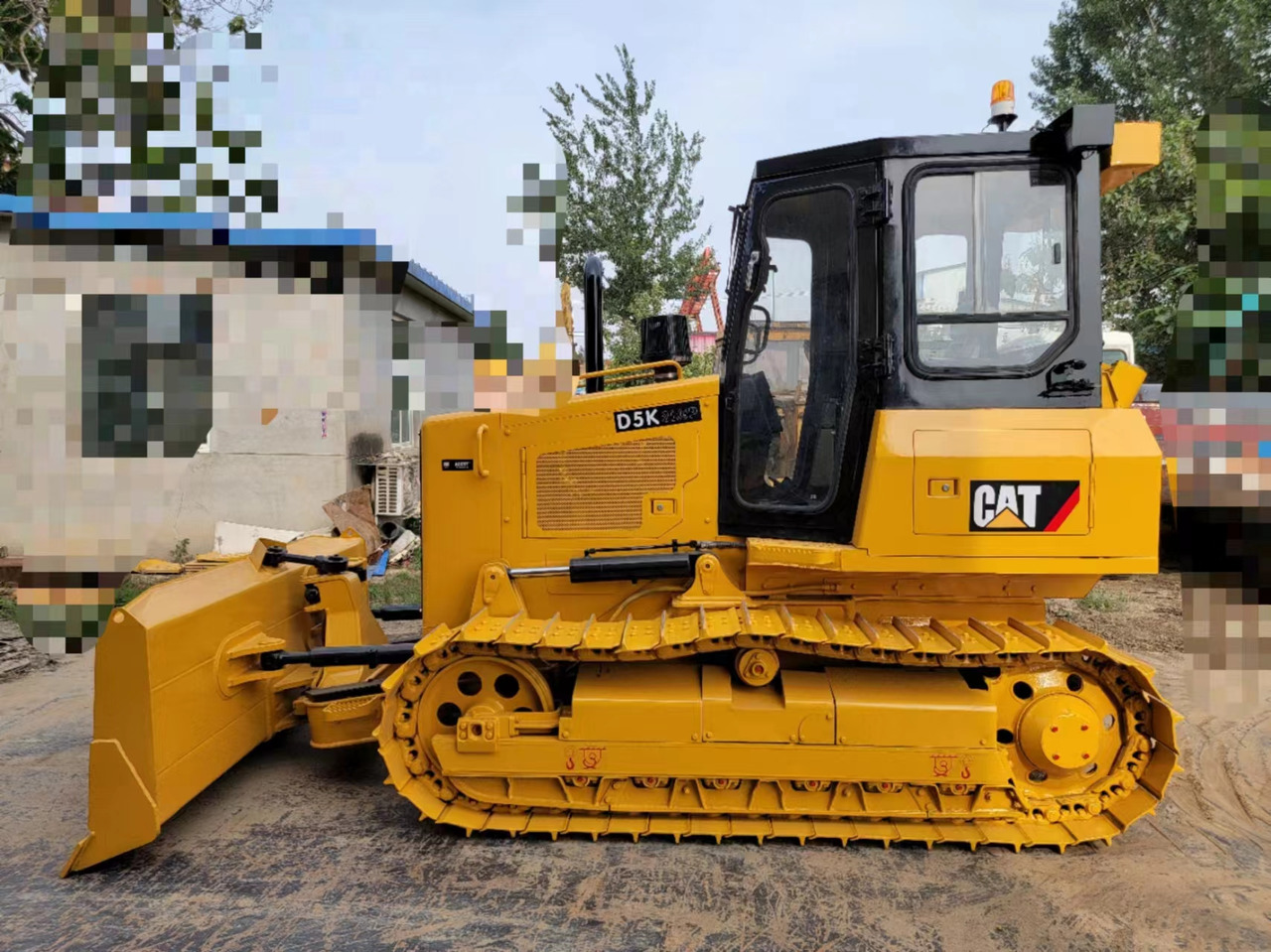 CATERPILLAR D5K - Bulldozer: picture 1 CATERPILLAR D5K - Bulldozer: picture 1