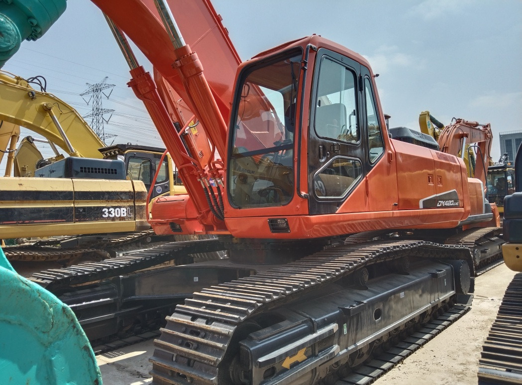 DOOSAN DX420LC-9C - Crawler excavator: picture 3 DOOSAN DX420LC-9C - Crawler excavator: picture 3