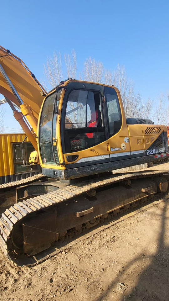 HYUNDAI R220LC-9S - Crawler excavator: picture 4 HYUNDAI R220LC-9S - Crawler excavator: picture 4