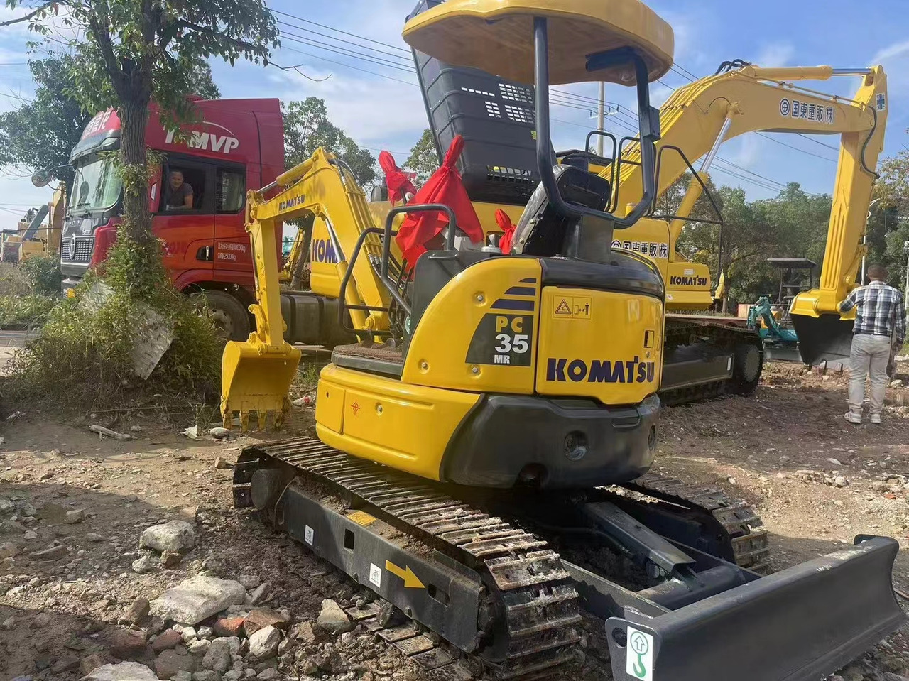 KOMATSU PC35 - Crawler excavator: picture 4 KOMATSU PC35 - Crawler excavator: picture 4