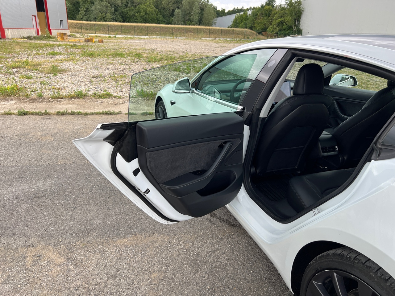 Sedan TESLA Model 3 Performance Dual Motor FSD 3 Autopilot: picture 25