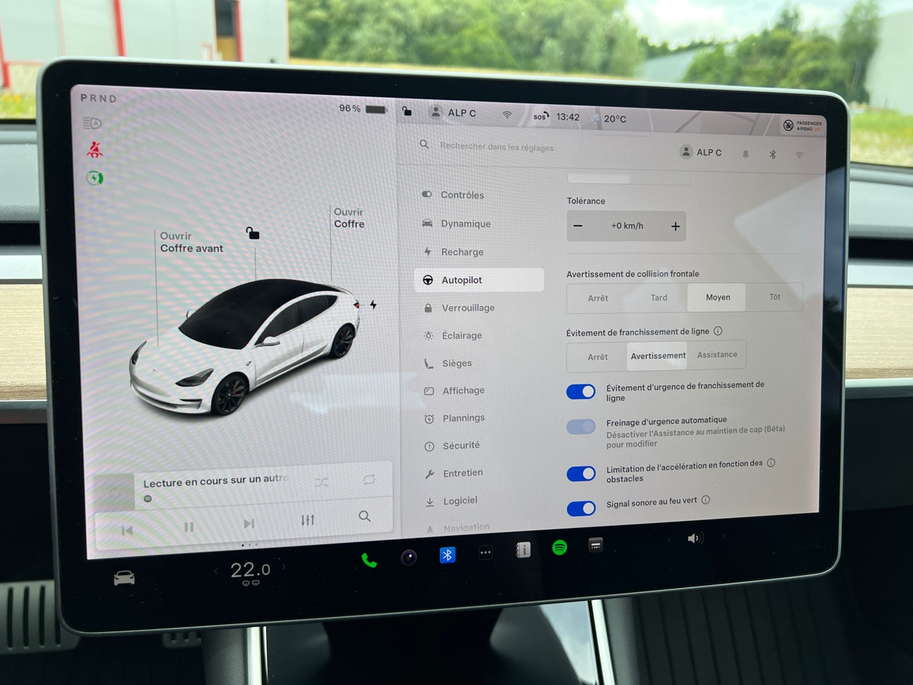 Sedan TESLA Model 3 Performance Dual Motor FSD 3 Autopilot: picture 44