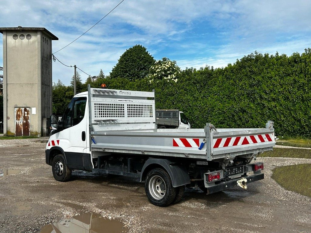 IVECO DAILY 35.140 RIBALTABILE - Tipper van: picture 3 IVECO DAILY 35.140 RIBALTABILE - Tipper van: picture 3
