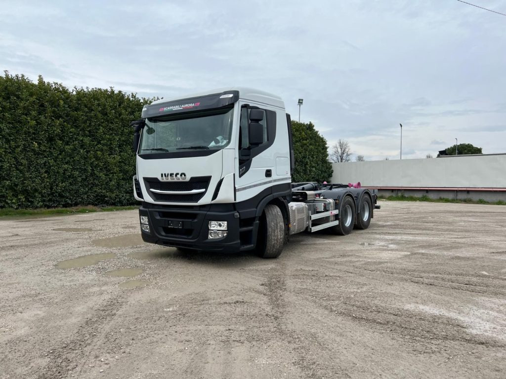 IVECO STRALIS X-WAY 510 TRAKKER SCARRABILE - Hook lift truck: picture 1 IVECO STRALIS X-WAY 510 TRAKKER SCARRABILE - Hook lift truck: picture 1