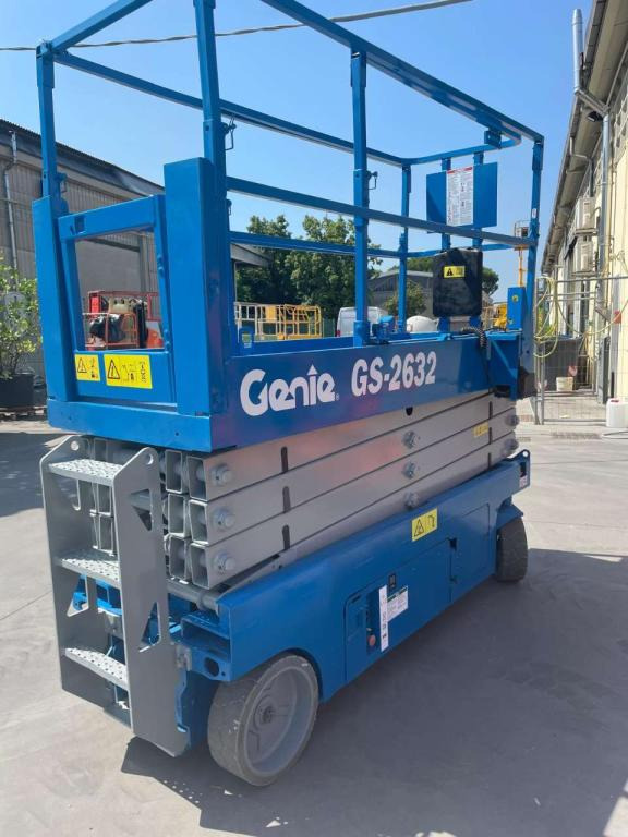 Genie GS-2632 - Scissor lift: picture 3 Genie GS-2632 - Scissor lift: picture 3