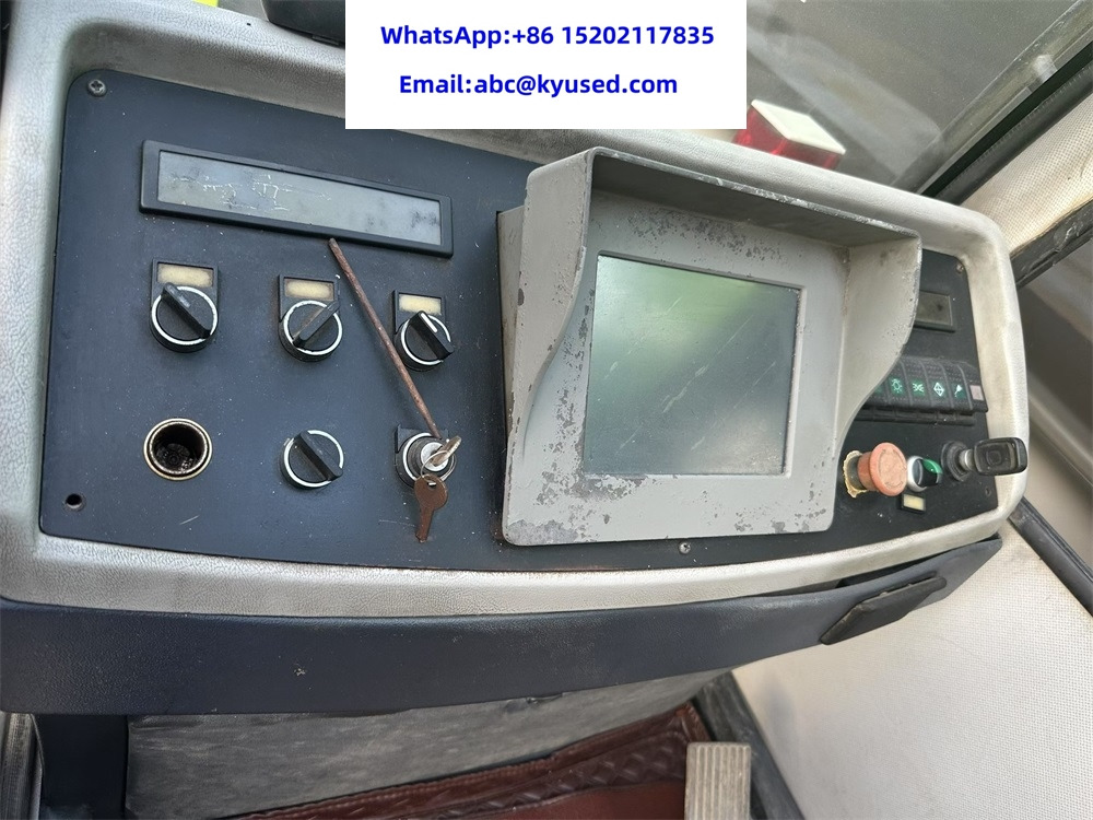 ZOOMLION QAY180 - Mobile crane: picture 5 ZOOMLION QAY180 - Mobile crane: picture 5