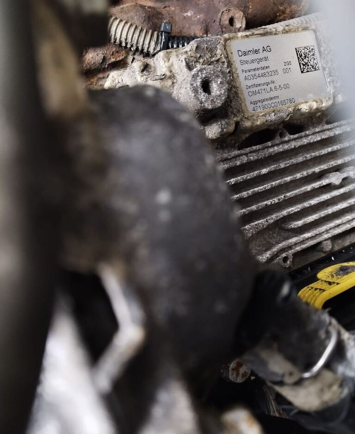 Engine for Truck Mercedes-Benz OM471LA   Mercedes-Benz ACTROS truck: picture 6 Engine for Truck Mercedes-Benz OM471LA   Mercedes-Benz ACTROS truck: picture 6