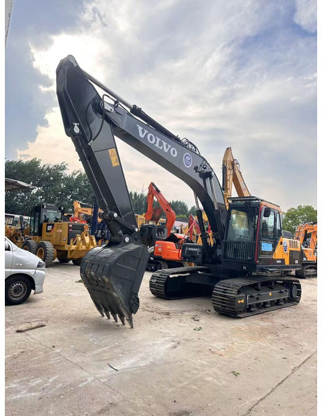 Volvo EC210DL - Crawler excavator: picture 1 Volvo EC210DL - Crawler excavator: picture 1