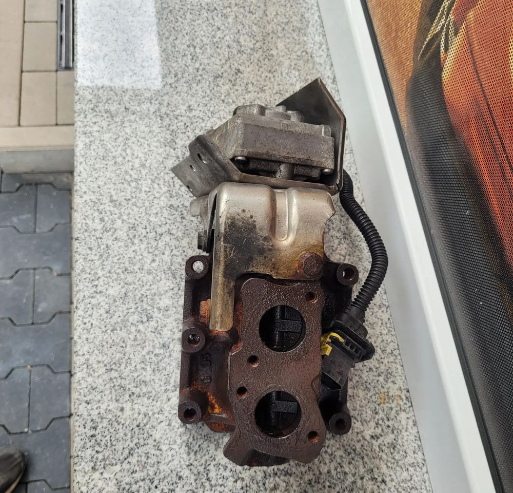 EGR MAN TGX EURO6 SPRAWNY CHWALIM116 - EGR cooler for Truck: picture 3 EGR MAN TGX EURO6 SPRAWNY CHWALIM116 - EGR cooler for Truck: picture 3