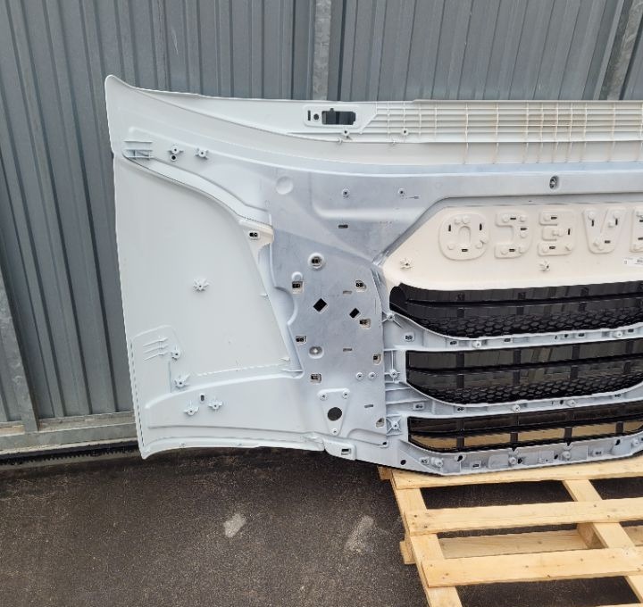 MASKA ATRAPA IVECO S WAY ORYGINAL NM. - Hood for Truck: picture 5 MASKA ATRAPA IVECO S WAY ORYGINAL NM. - Hood for Truck: picture 5