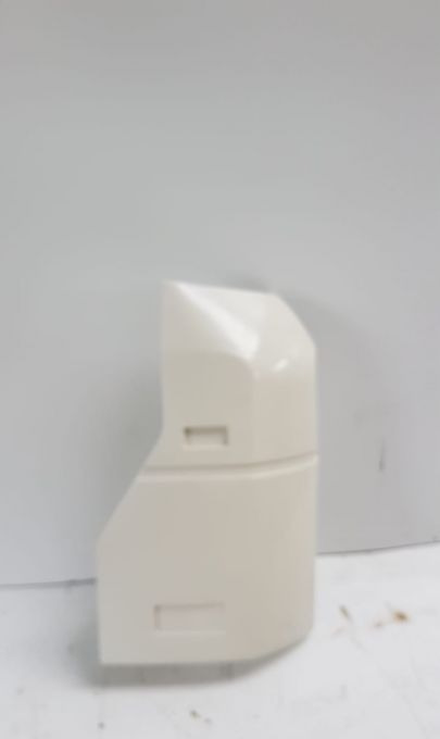 NAROZNIK ZDERZAKA RENAULT MAGNUM E-TECH NOWY LEWY - Bumper for Truck: picture 1 NAROZNIK ZDERZAKA RENAULT MAGNUM E-TECH NOWY LEWY - Bumper for Truck: picture 1