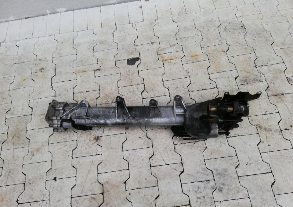 TGX TGS TGA E4 RECYRKULATOR SPALIN EGR 440km - EGR cooler for Truck: picture 1 TGX TGS TGA E4 RECYRKULATOR SPALIN EGR 440km - EGR cooler for Truck: picture 1